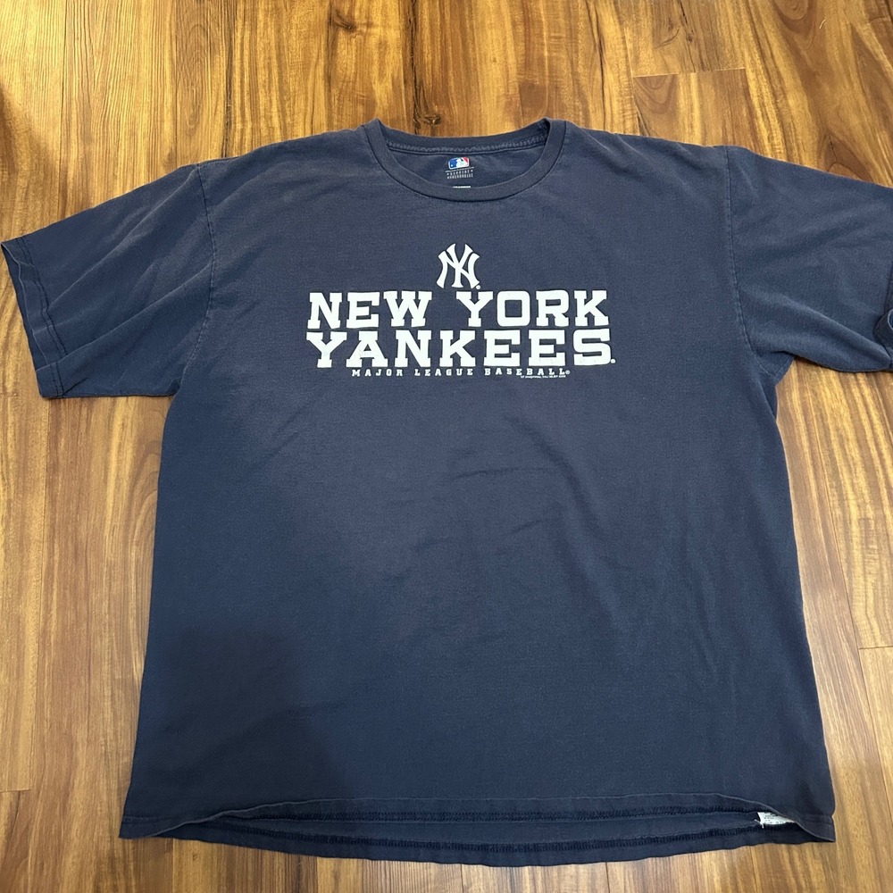 MLB New York Yankees T-Shirt Navy Blue 2009 VF Imagewear Mens XL Cotton Tee